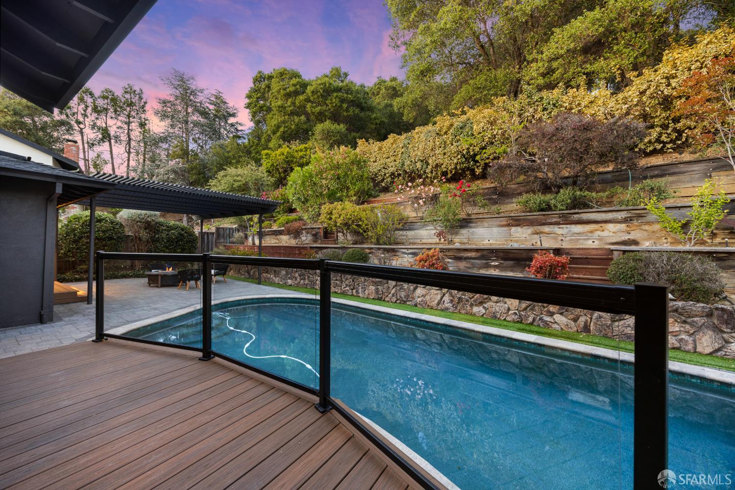 4859 Beacon Hill Drive
