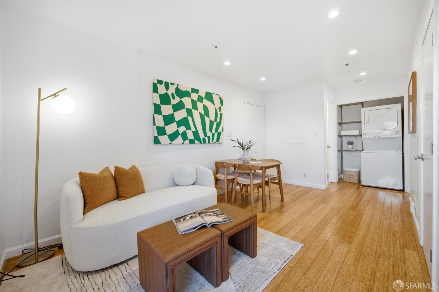 1004 San Antonio Circle # 109