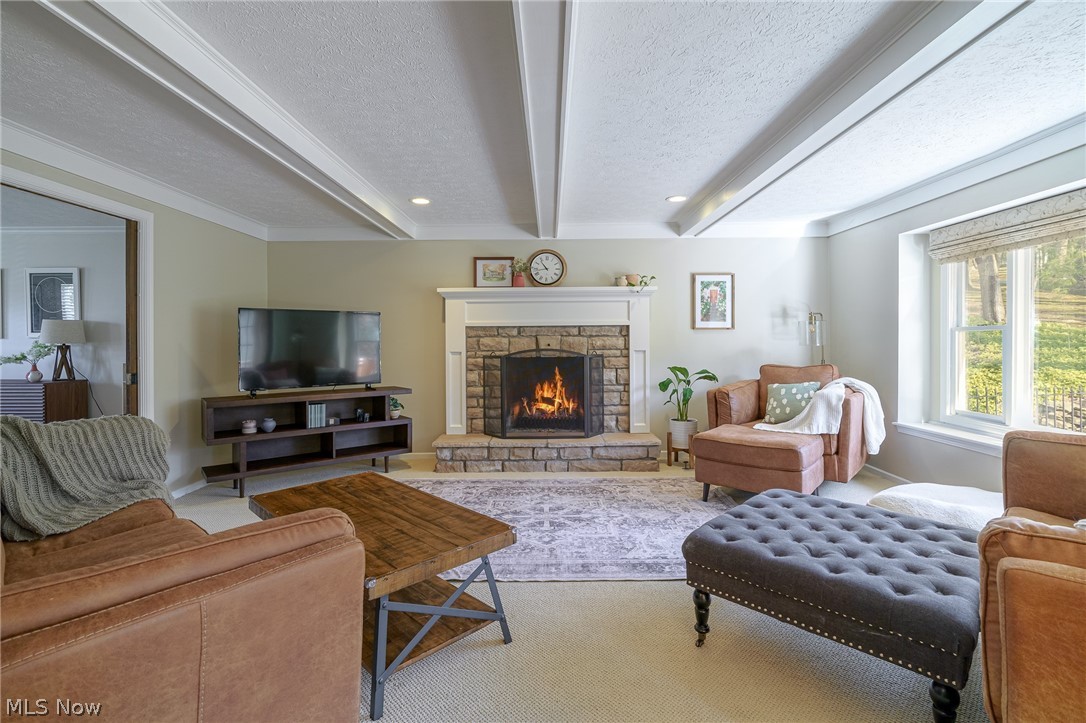 531 Lake Of The Woods Boulevard
