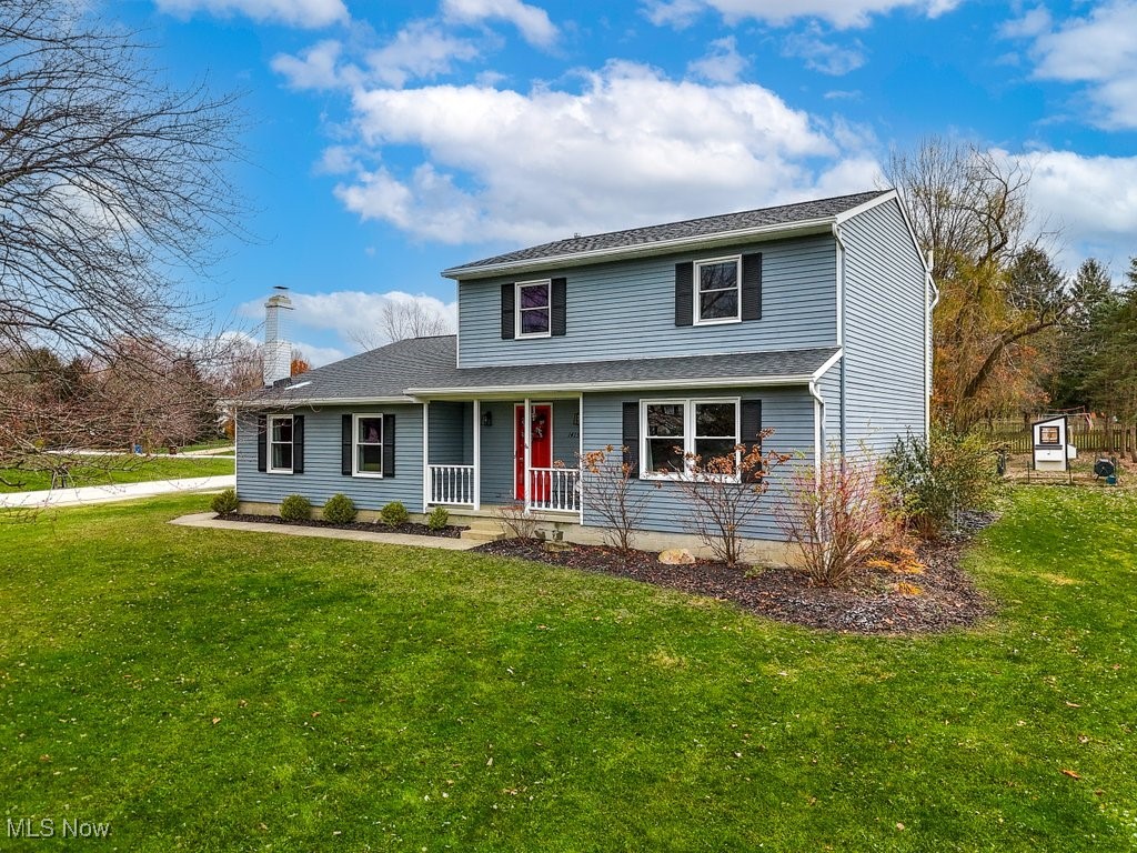 1415 Carriage Hill