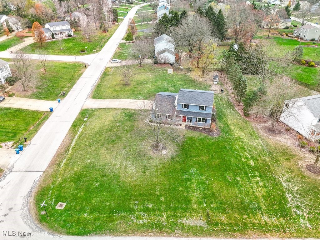 1415 Carriage Hill