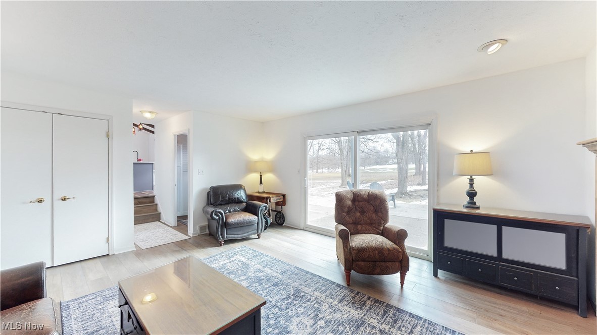 8691 Lake Forest Trail