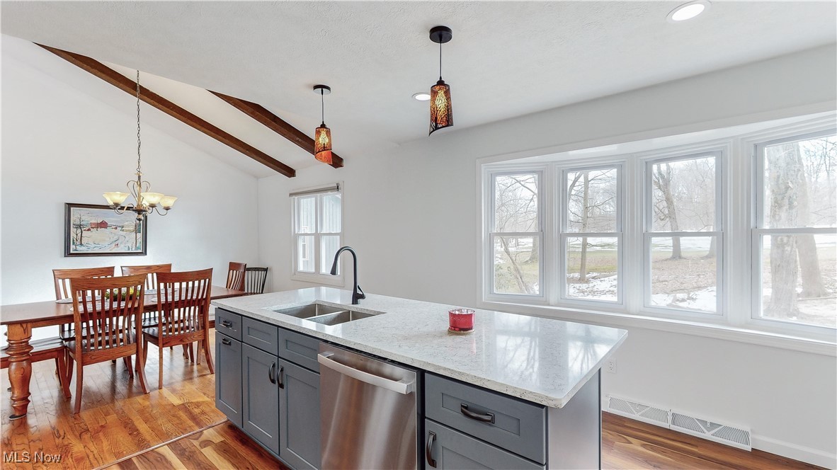 8691 Lake Forest Trail