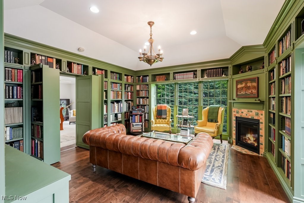 967 Robinwood Hills Drive