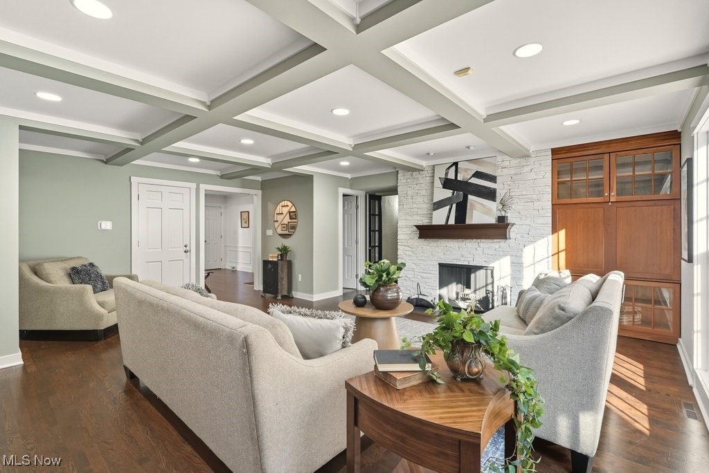 967 Robinwood Hills Drive