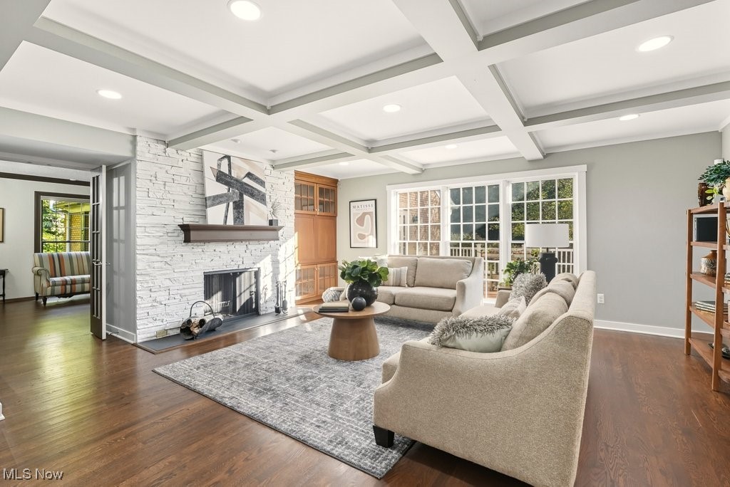 967 Robinwood Hills Drive