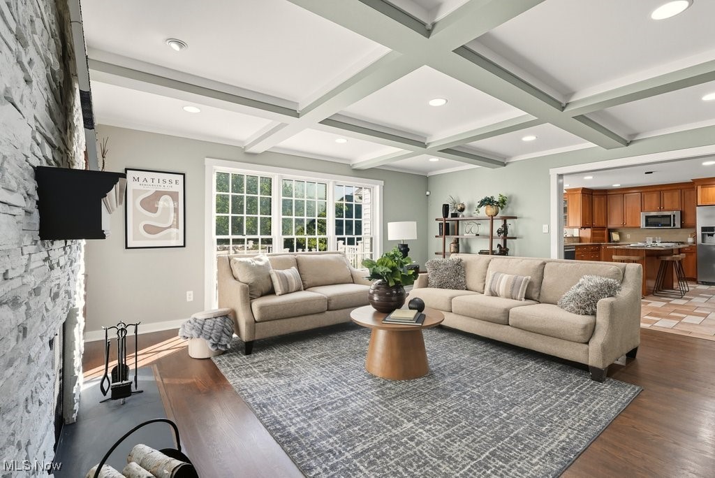 967 Robinwood Hills Drive