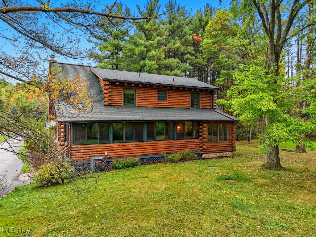 3590 E Aurora Road