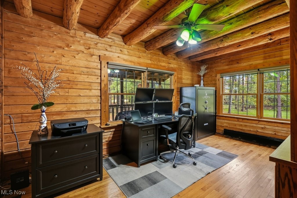3590 E Aurora Road