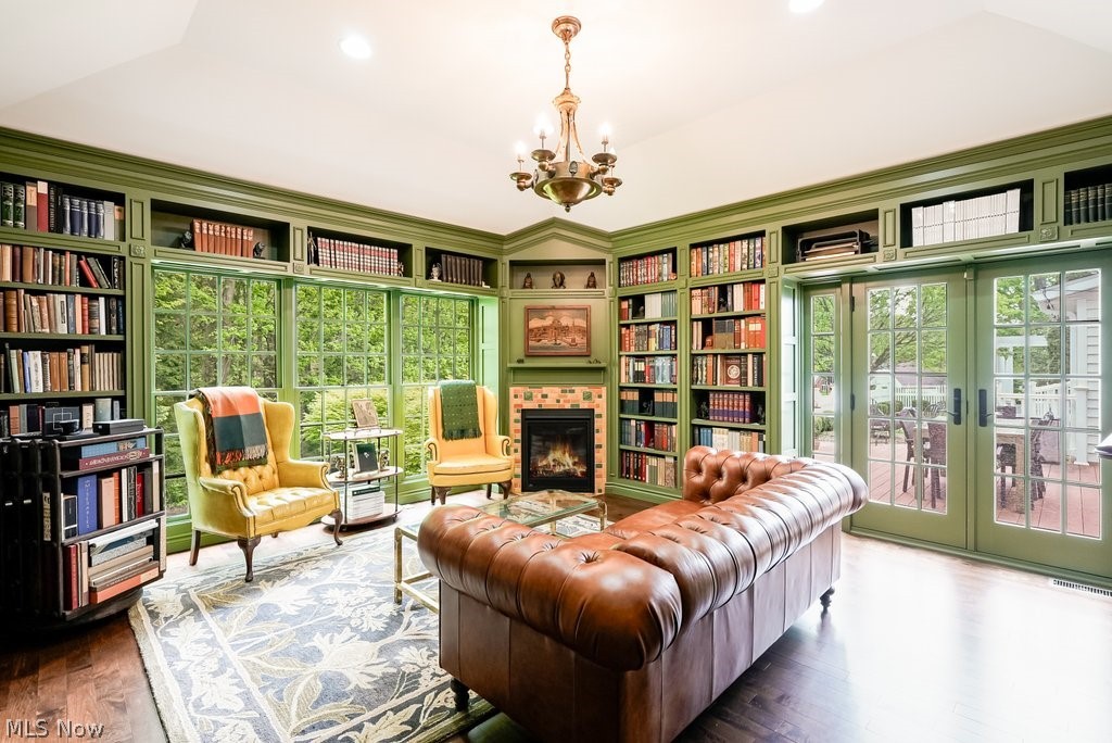 967 Robinwood Hills Drive