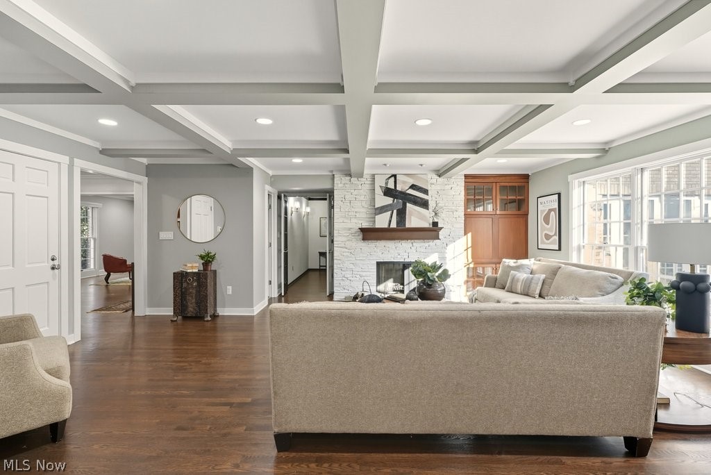 967 Robinwood Hills Drive