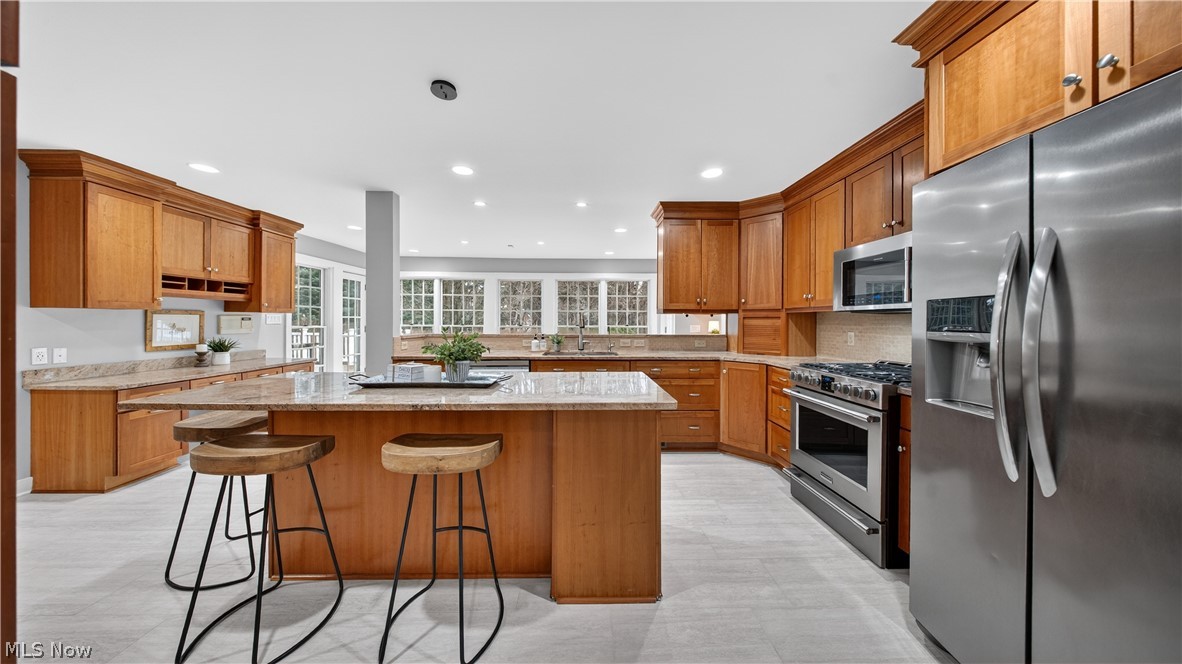 967 Robinwood Hills Drive