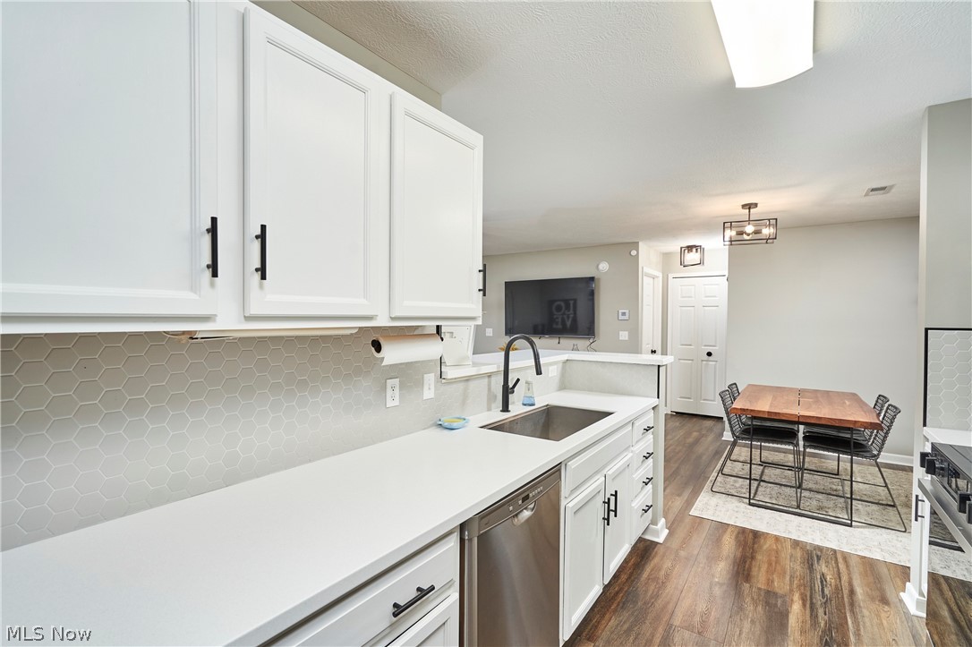 3324 Lenox Village Drive 121