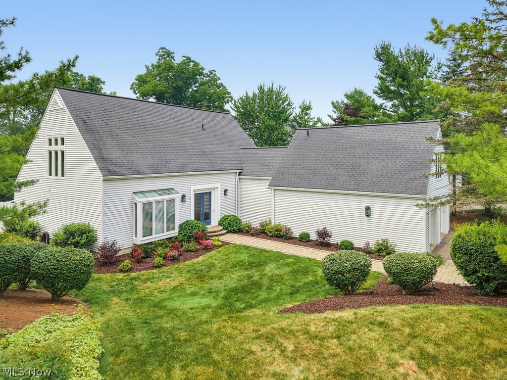 975 Meadowlark Circle