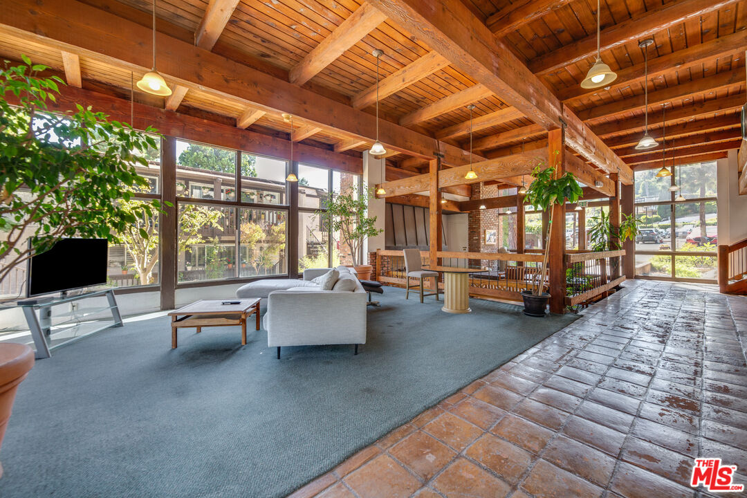 322 S Miraleste Dr Unit: 173