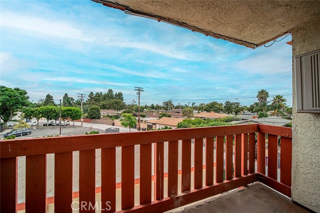 4591 Orange AVE Unit: 306