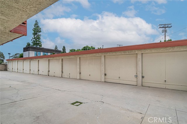 4591 Orange AVE Unit: 306