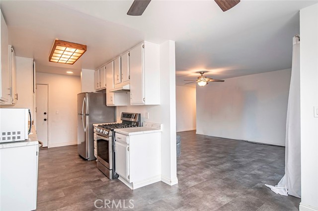4591 Orange AVE Unit: 306