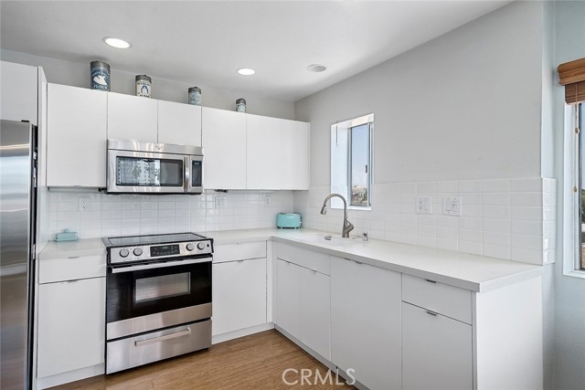 615 E Broadway Unit: 406