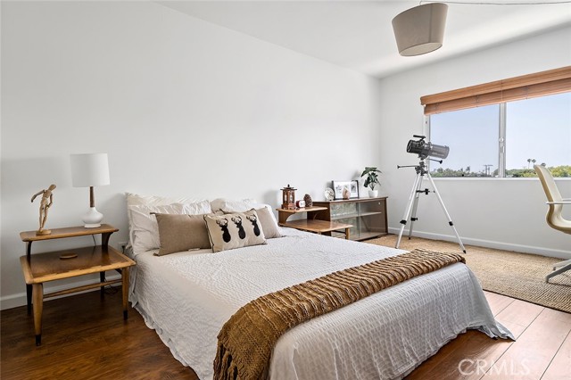 615 E Broadway Unit: 406