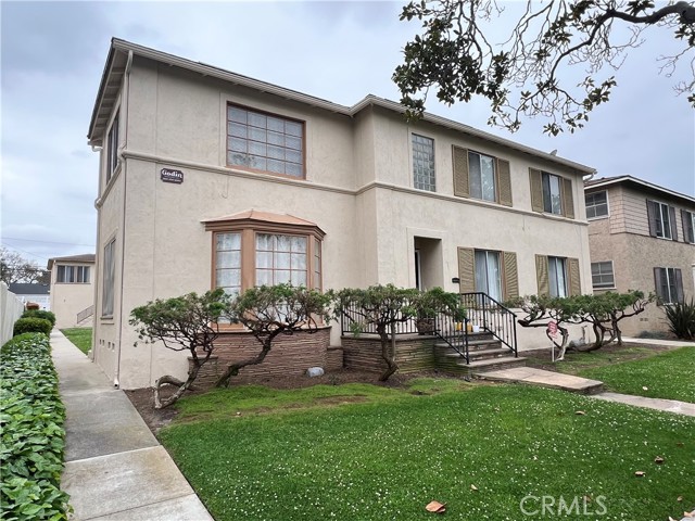 1110 E Carson ST