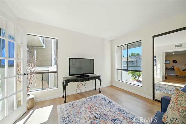 18 Oak Spring LN Unit: 309