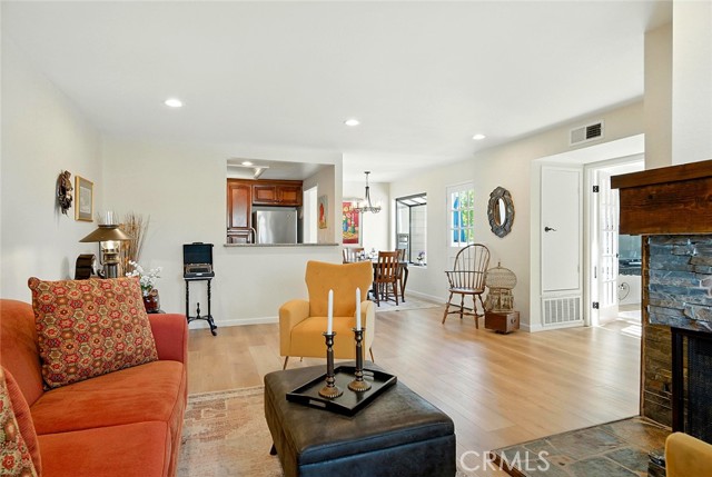 18 Oak Spring LN Unit: 309
