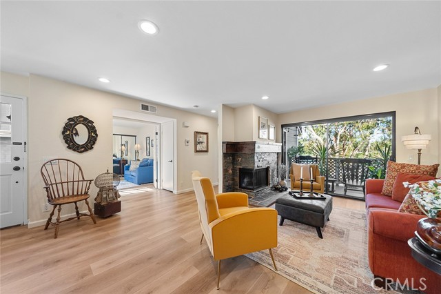 18 Oak Spring LN Unit: 309