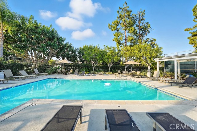 18 Oak Spring LN Unit: 309