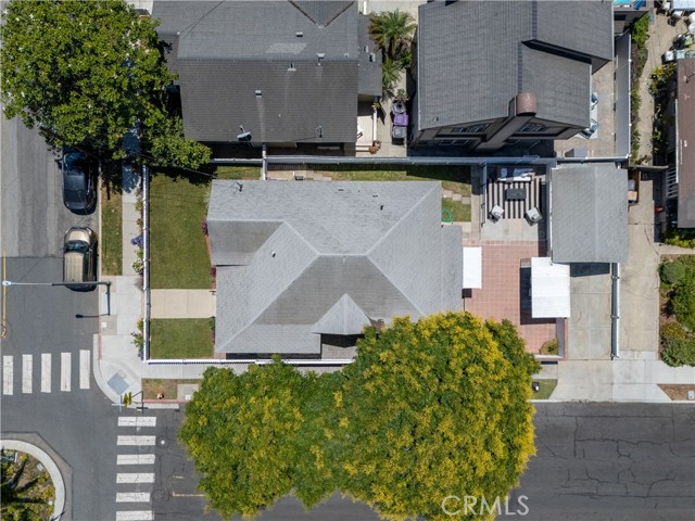 535 Roswell Avenue