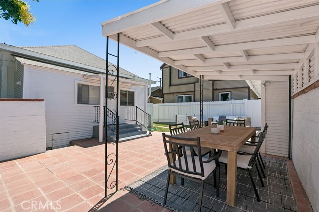 535 Roswell Avenue
