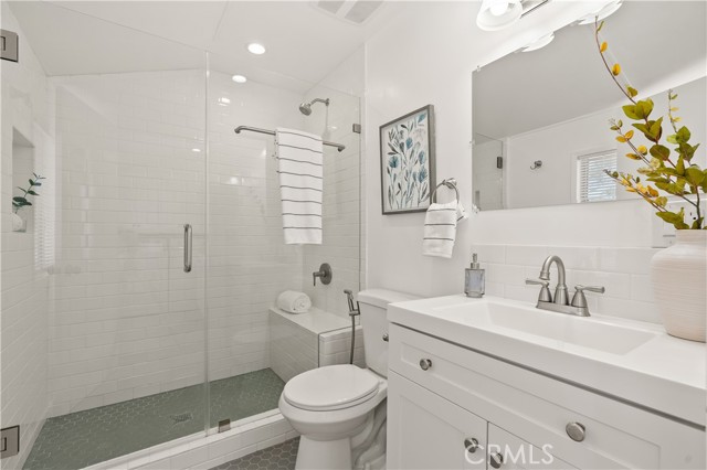 535 Roswell Avenue