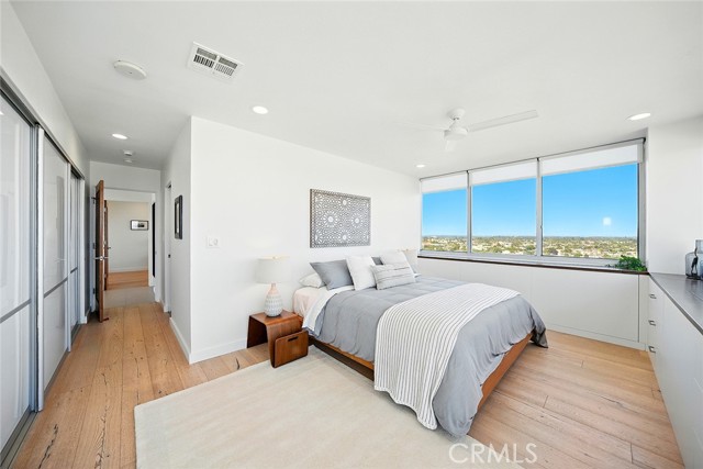 2999 East Ocean Boulevard Unit: 1320