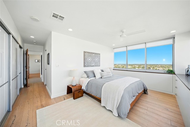 2999 East Ocean Boulevard Unit: 1320