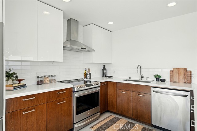 2999 East Ocean Boulevard Unit: 1320