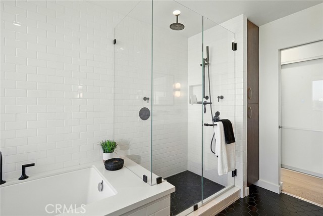 2999 East Ocean Boulevard Unit: 1320