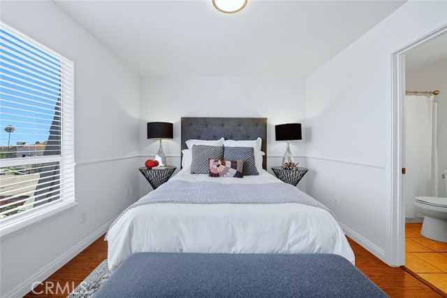 1355 Loma AVE Unit: 306