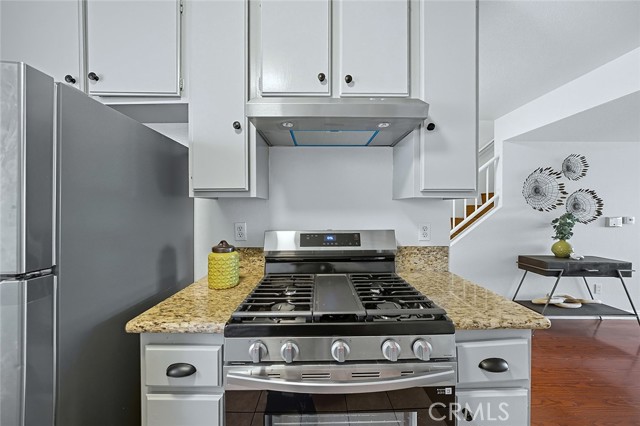 1355 Loma AVE Unit: 306