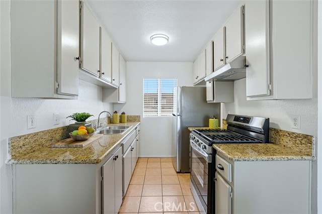 1355 Loma AVE Unit: 306