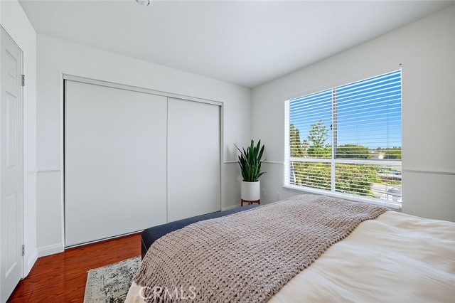 1355 Loma AVE Unit: 306