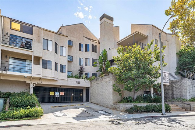 4138 E Mendez Unit: 110