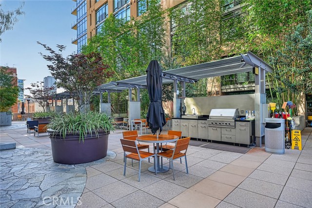 1100 South Hope St Unit: 1006