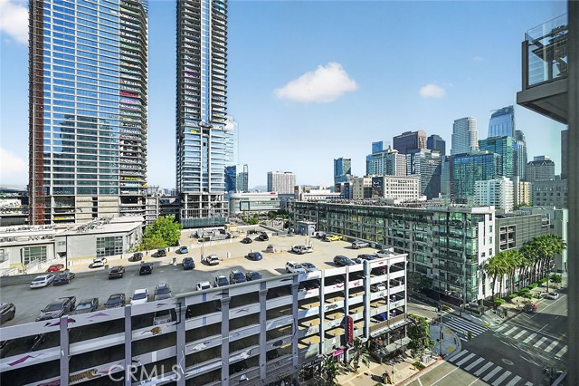 1100 South Hope St Unit: 1006