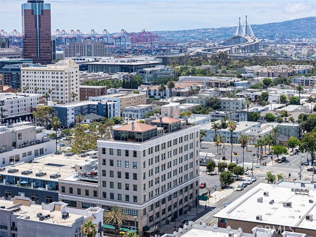 100 W 5th ST Unit: 7E