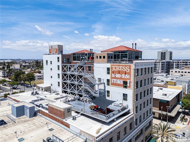 100 W 5th ST Unit: 7E