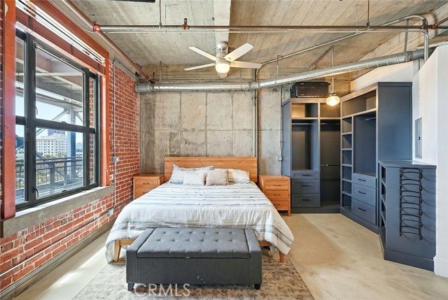 100 W 5th ST Unit: 7E
