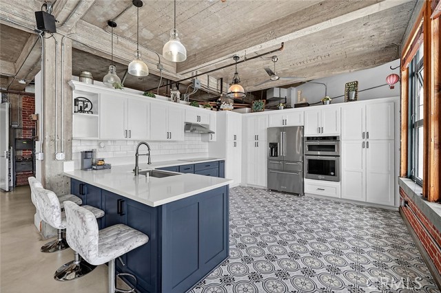 100 W 5th ST Unit: 7E
