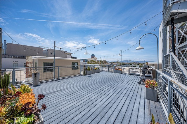 100 W 5th ST Unit: 7E