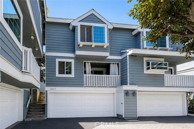 2217 Mayfair CT