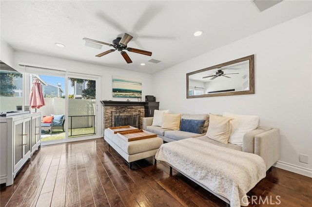 2217 Mayfair CT